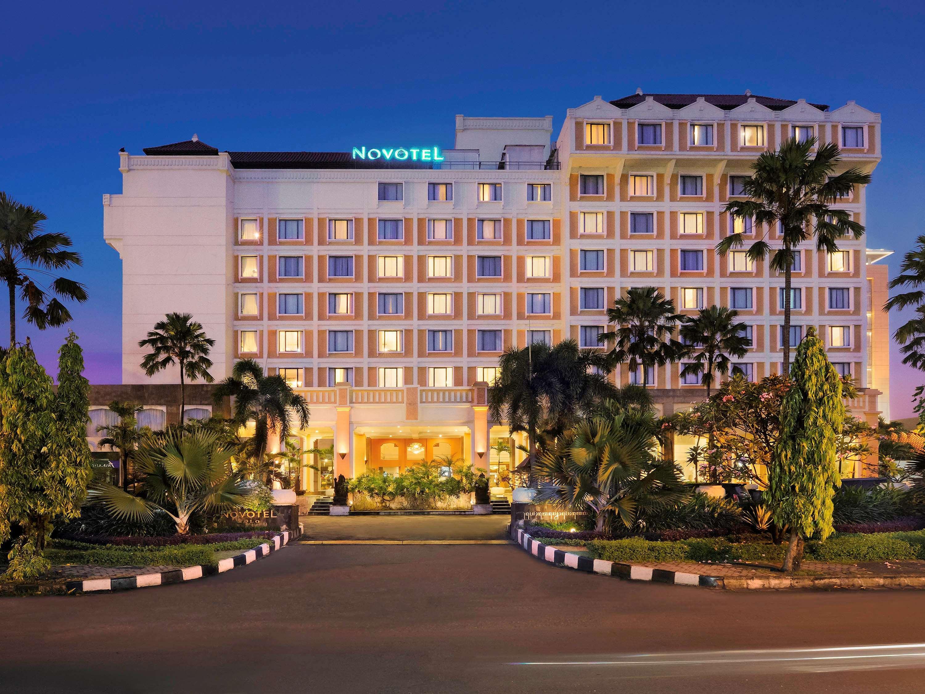 Novotel Solo Exterior photo